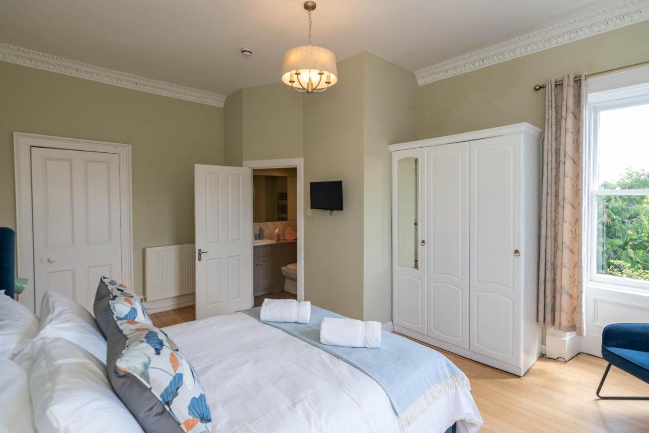 Rosebank House Blairgowrie - Sleeps 12, Games Rooms, Ev Point, Pets Welcome Blairgowrie and Rattray Buitenkant foto