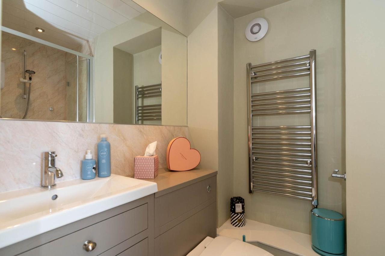 Rosebank House Blairgowrie - Sleeps 12, Games Rooms, Ev Point, Pets Welcome Blairgowrie and Rattray Buitenkant foto